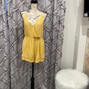Yellow romper  Med